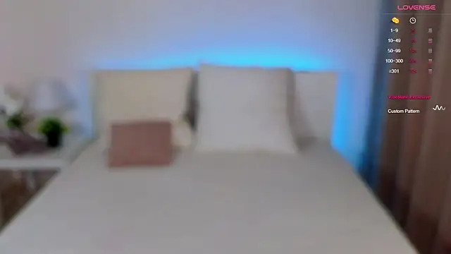 Hayle Hill online show from March 2025 02:29:01 AM