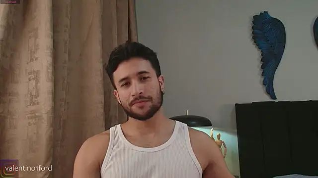 Snapshot of Valentinoford chatting on November 2025 09:36:01 PM Valentinoford online show from November 2025 09:36:01 PM