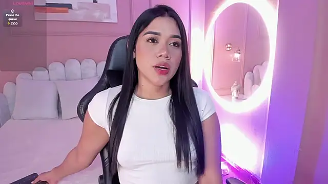 Snapshot of mara_brooks chatting on September 2025 06:40:02 PM mara brooks online show from September 2025 06:40:02 PM