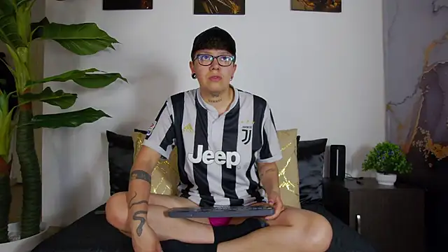 alex noa online show from February 2026 07:20:01 PM