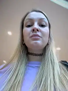 Teya moon  online show from December 2024 09:45:01 AM