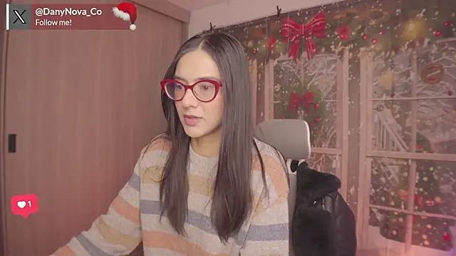 DanyNova Co online show from December 2025 01:07:01 PM