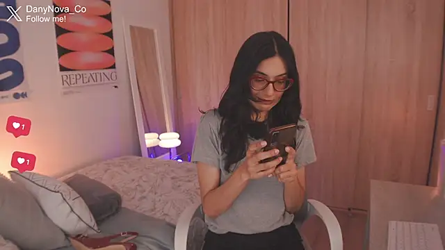 Snapshot of DanyNova_Co chatting on June 2026 09:17:01 PM DanyNova Co online show from June 2026 09:17:01 PM