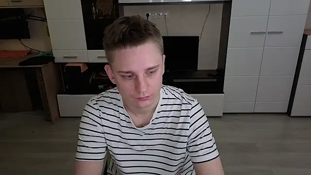 angryzan online show from November 2025 06:57:01 AM