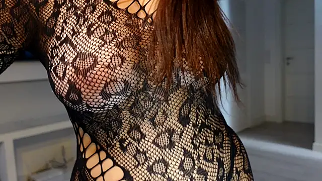 carla italian online show from November 2025 01:55:02 PM