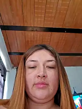 Snapshot of Sofia_Queen17 chatting on December 2024 01:05:02 PM Sofia Queen17 online show from December 2024 01:05:02 PM