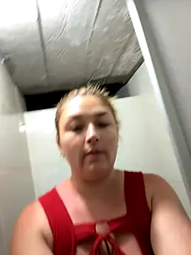 Snapshot of Sofia_Queen17 chatting on October 2025 01:17:02 AM Sofia Queen17 online show from October 2025 01:17:02 AM