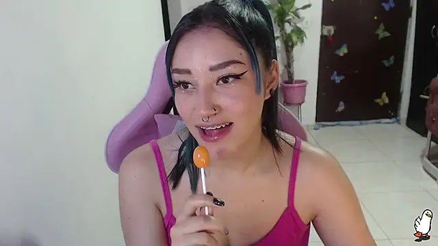 Snapshot of littleangel1_m chatting on November 2025 09:36:01 PM littleangel1 m online show from November 2025 09:36:01 PM