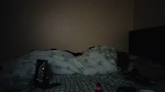 hailzeffn online show from October 2025 01:41:02 AM