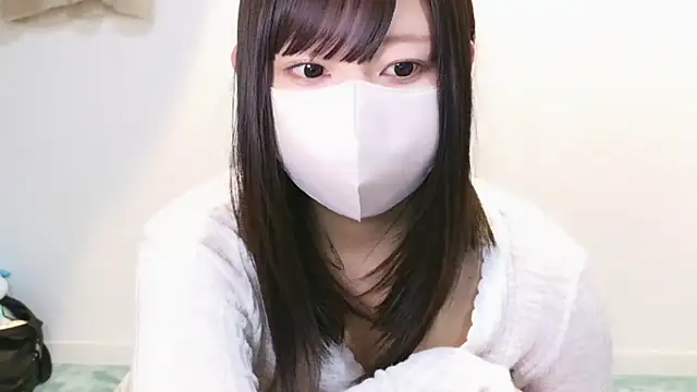 Snapshot of YUTSU_KI chatting on March 2025 08:37:02 PM YUTSU KI online show from March 2025 08:37:02 PM