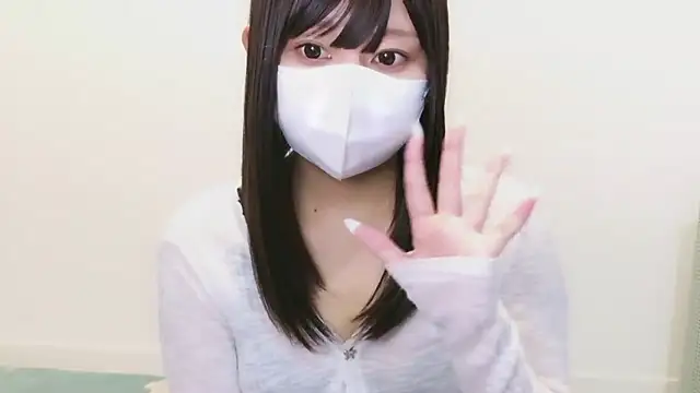 Snapshot of YUTSU_KI chatting on September 2025 05:01:02 PM YUTSU KI online show from September 2025 05:01:02 PM