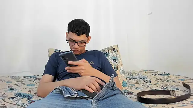 Diego-Monsalve online show from February 2026 10:25:01 PM