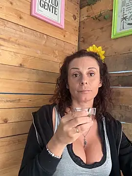 therealbeverlycious online show from April 2026 09:15:01 AM