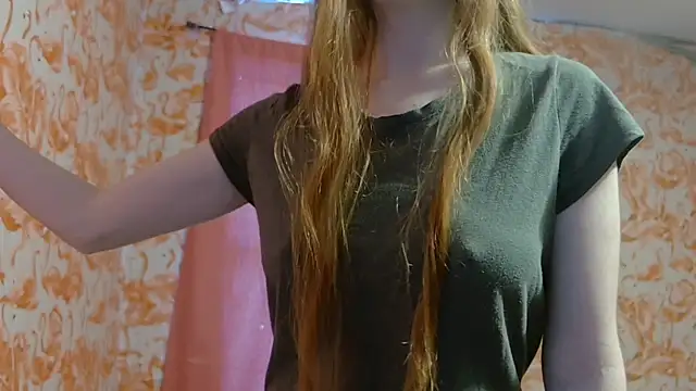 strawberrysmoothie online show from February 2026 09:19:01 PM