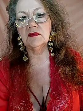 Snapshot of Snezhana chatting on June 2026 08:05:02 AM Snezhana online show from June 2026 08:05:02 AM