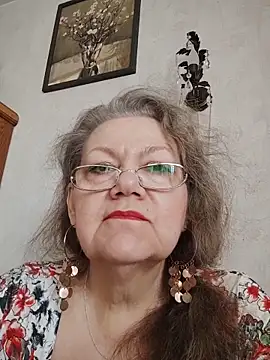 Snapshot of Snezhana chatting on June 2026 08:51:01 AM Snezhana online show from June 2026 08:51:01 AM
