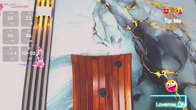 khiara moretti online show from March 2026 07:28:01 PM