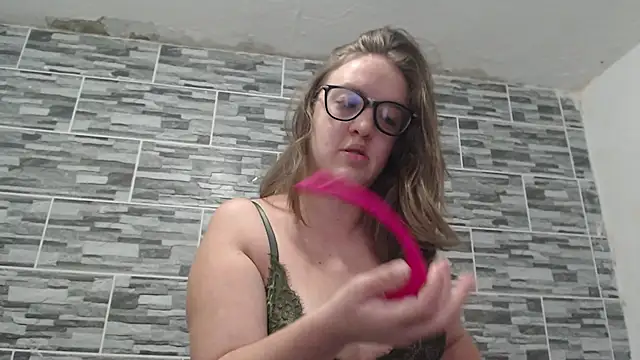 Venus Santana online show from February 2025 06:41:02 PM