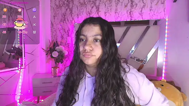 Snapshot of Miaa_Smiith1 chatting on December 2024 11:32:02 AM Miaa Smiith1 online show from December 2024 11:32:02 AM