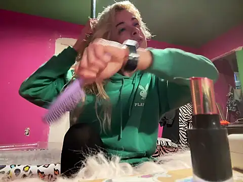 watermellonpussy online show from December 2024 10:55:02 AM