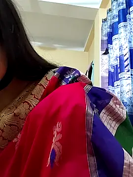 Snapshot of SimaRoy- chatting on February 2025 04:25:02 AM SimaRoy- online show from February 2025 04:25:02 AM