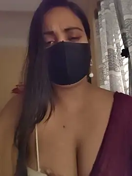 Snapshot of SimaRoy- chatting on October 2025 01:03:02 AM SimaRoy- online show from October 2025 01:03:02 AM