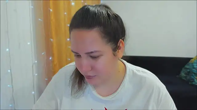  madalexa  online show from October 2025 03:05:02 PM