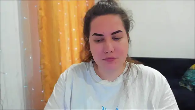  madalexa  online show from April 2026 02:18:01 PM