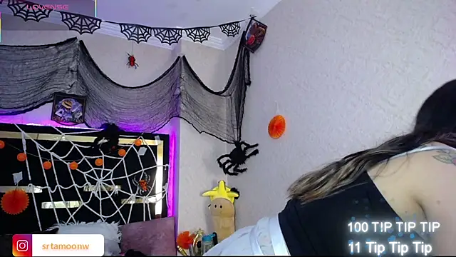 Moon Water   online show from October 2025 11:43:02 AM