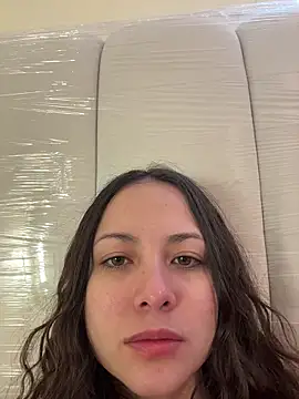 Megan Rodrigo online show from February 2026 02:05:01 PM