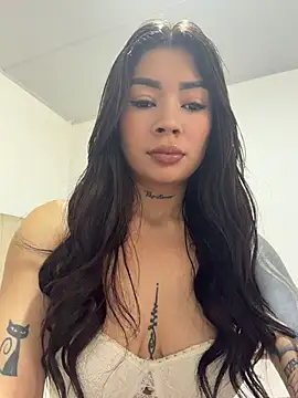 Snapshot of Roxanne_08 chatting on July 2026 04:36:01 PM Roxanne 08 online show from July 2026 04:36:01 PM