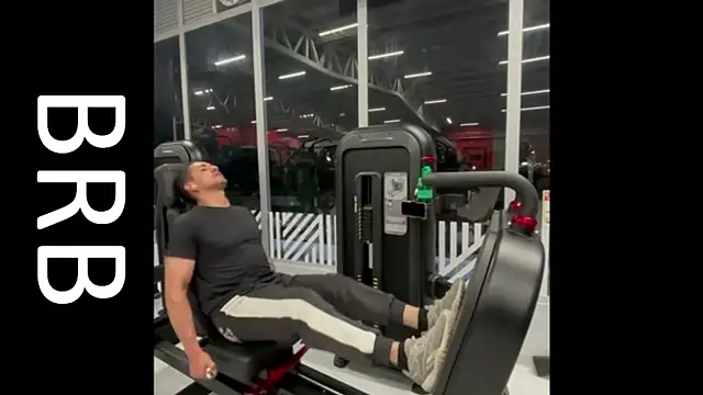 Tom blunt96 online show from March 2026 07:19:01 AM