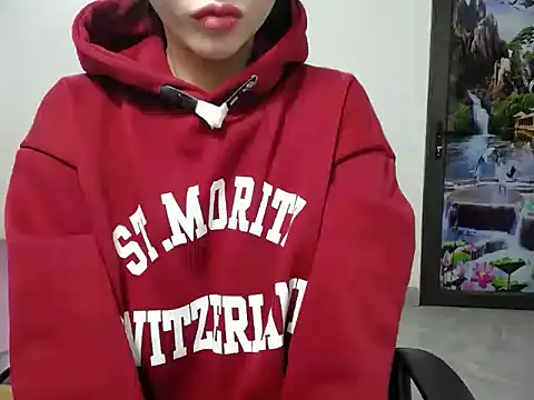 Snapshot of Love_bug15 chatting on December 2024 01:22:01 AM Love bug15 online show from December 2024 01:22:01 AM