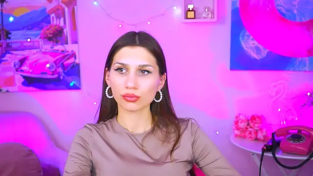 Snapshot of MollyPerry chatting on January 2025 07:06:02 PM MollyPerry online show from January 2025 07:06:02 PM