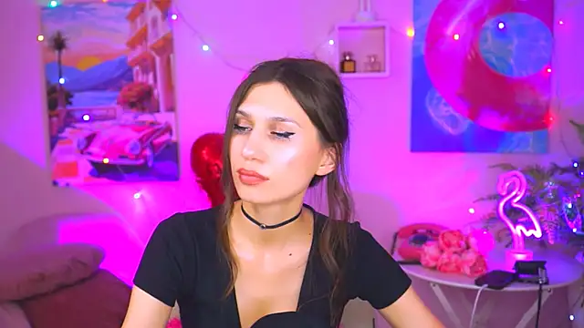 Snapshot of MollyPerry chatting on February 2025 04:21:01 PM MollyPerry online show from February 2025 04:21:01 PM