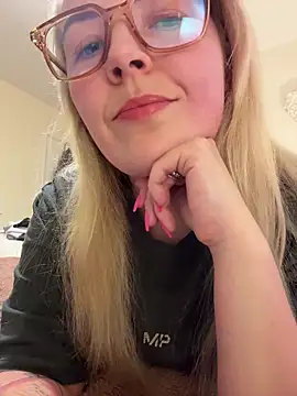 Snapshot of xxcurvyjessiexx chatting on February 2026 08:29:02 PM xxcurvyjessiexx online show from February 2026 08:29:02 PM