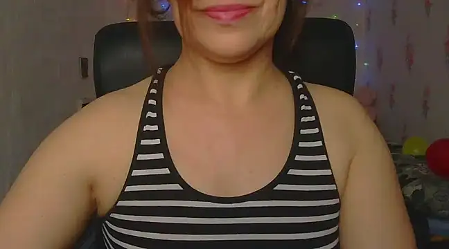 KittyyLaBeauty online show from March 2025 02:10:02 PM