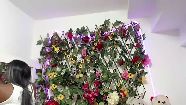 sexysusan4you online show from December 2024 08:16:01 PM