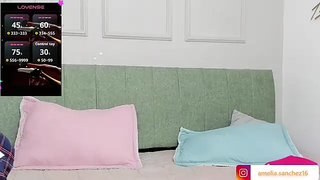 Sussanewolf online show from October 2025 12:15:01 PM