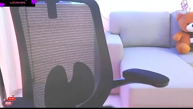  Blue Ruubyy  online show from February 2026 01:43:01 PM