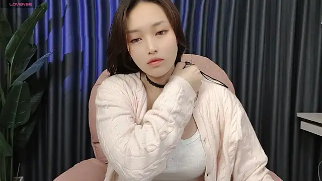 Cothy Ti online show from January 2025 05:14:01 PM