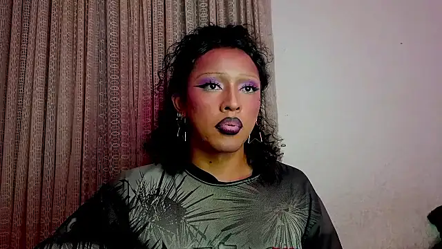 Snapshot of angelsdustxxx chatting on September 2025 07:19:02 AM angelsdustxxx online show from September 2025 07:19:02 AM