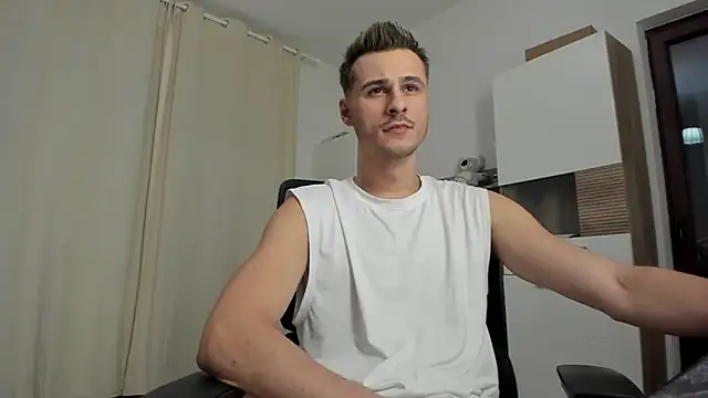 Snapshot of Jimmymorello chatting on September 2025 06:56:02 PM Jimmymorello online show from September 2025 06:56:02 PM