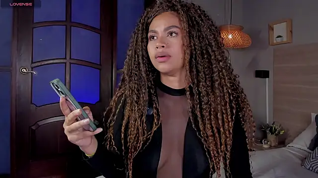 nayah   online show from January 2026 07:56:02 PM