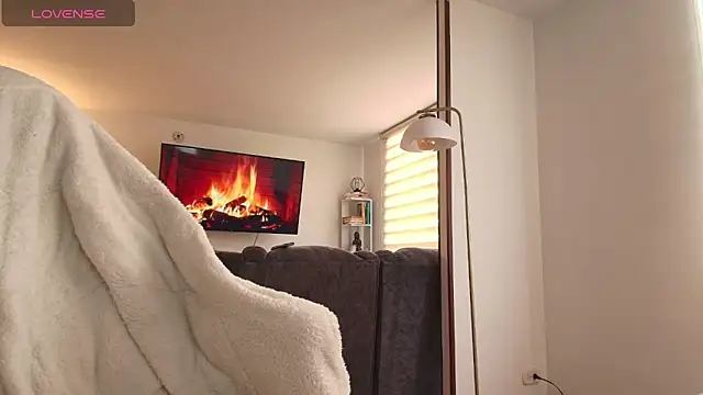 samy jonnes  online show from February 2026 10:13:02 PM