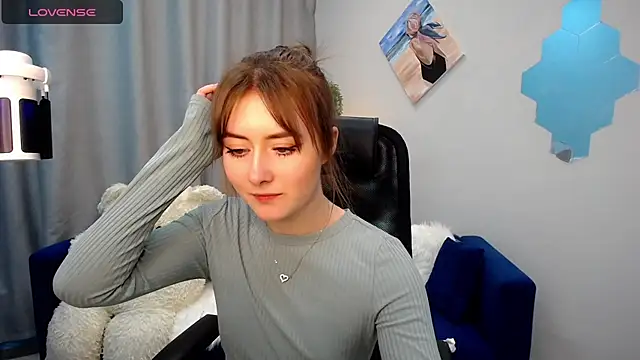 Snapshot of Tweet88 chatting on March 2025 10:42:01 PM Tweet88 online show from March 2025 10:42:01 PM