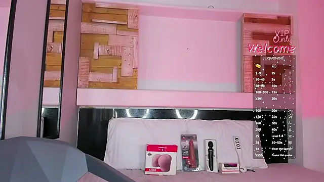 AmberAdams  online show from April 2026 01:49:01 PM