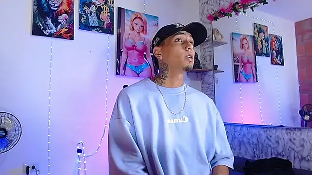 Liam lee online show from October 2025 02:06:02 PM