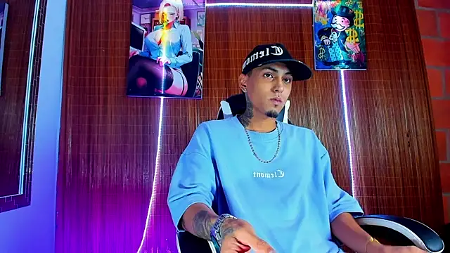 Liam lee online show from March 2026 11:12:01 PM