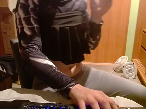 Snapshot of pinnklinkk chatting on October 2025 10:50:02 PM pinnklinkk online show from October 2025 10:50:02 PM